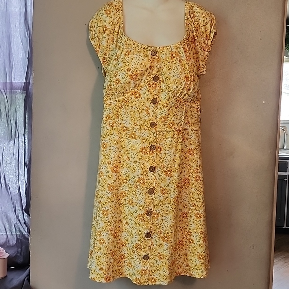 Brand New No Boundaries Yellow Floral Maxi Dress Size XXL 19